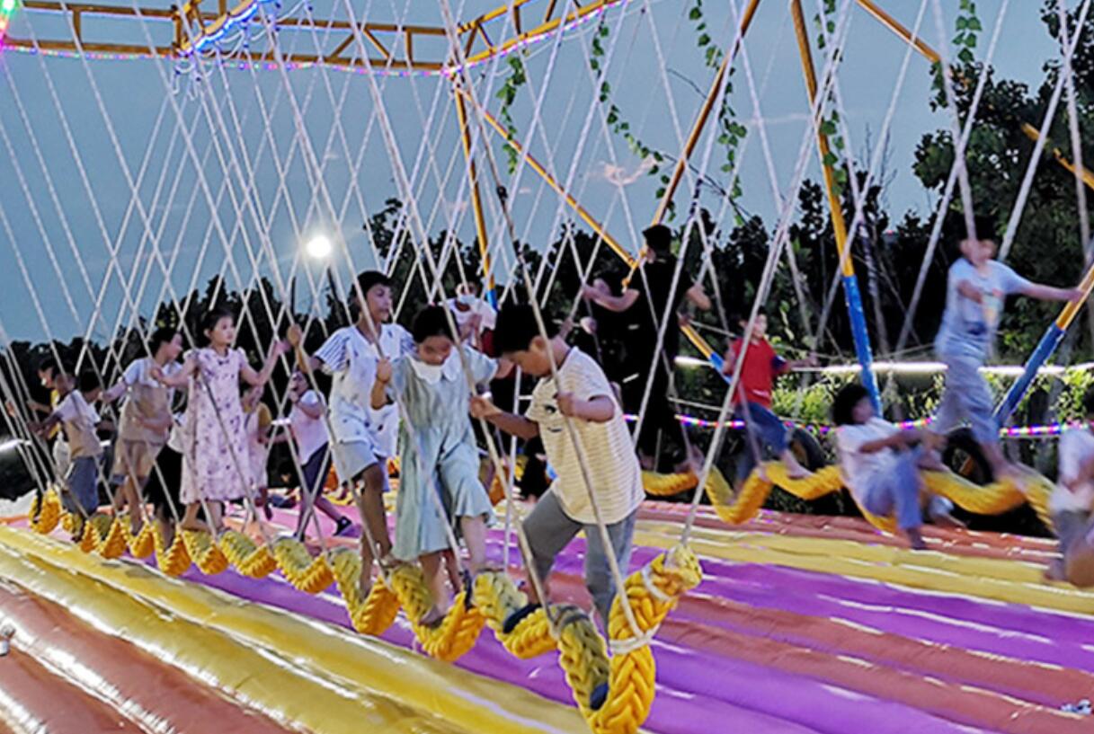 網(wǎng)紅多人秋千繩